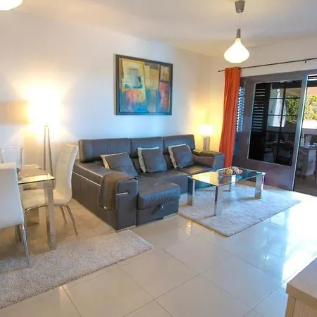Villa Solsidan Pool, Jacuzzi, A/c 15 Minutes Walking To Marina Rubicon