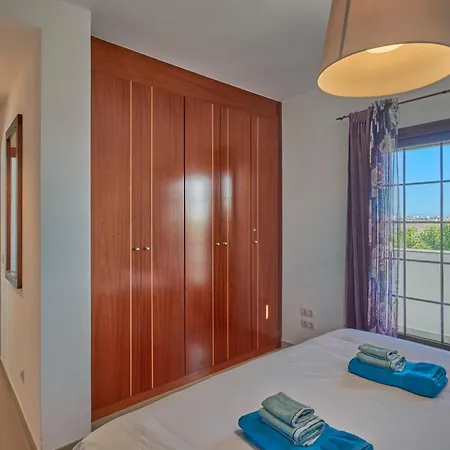 Вилла Solsidan Pool, Jacuzzi, A/c 15 Minutes Walking To Marina Rubicon *